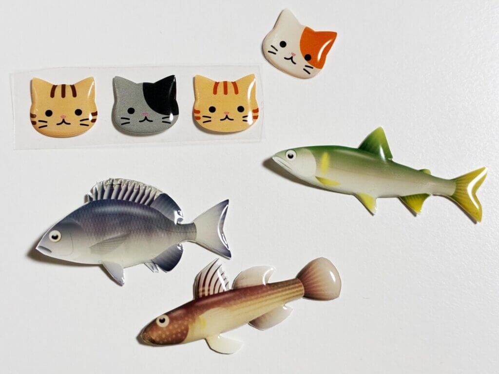 ルアーアイの作り方を応用して作った立体シール