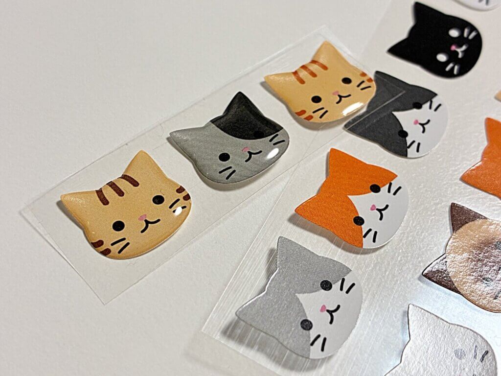 100円ショップのシールで作った立体シール